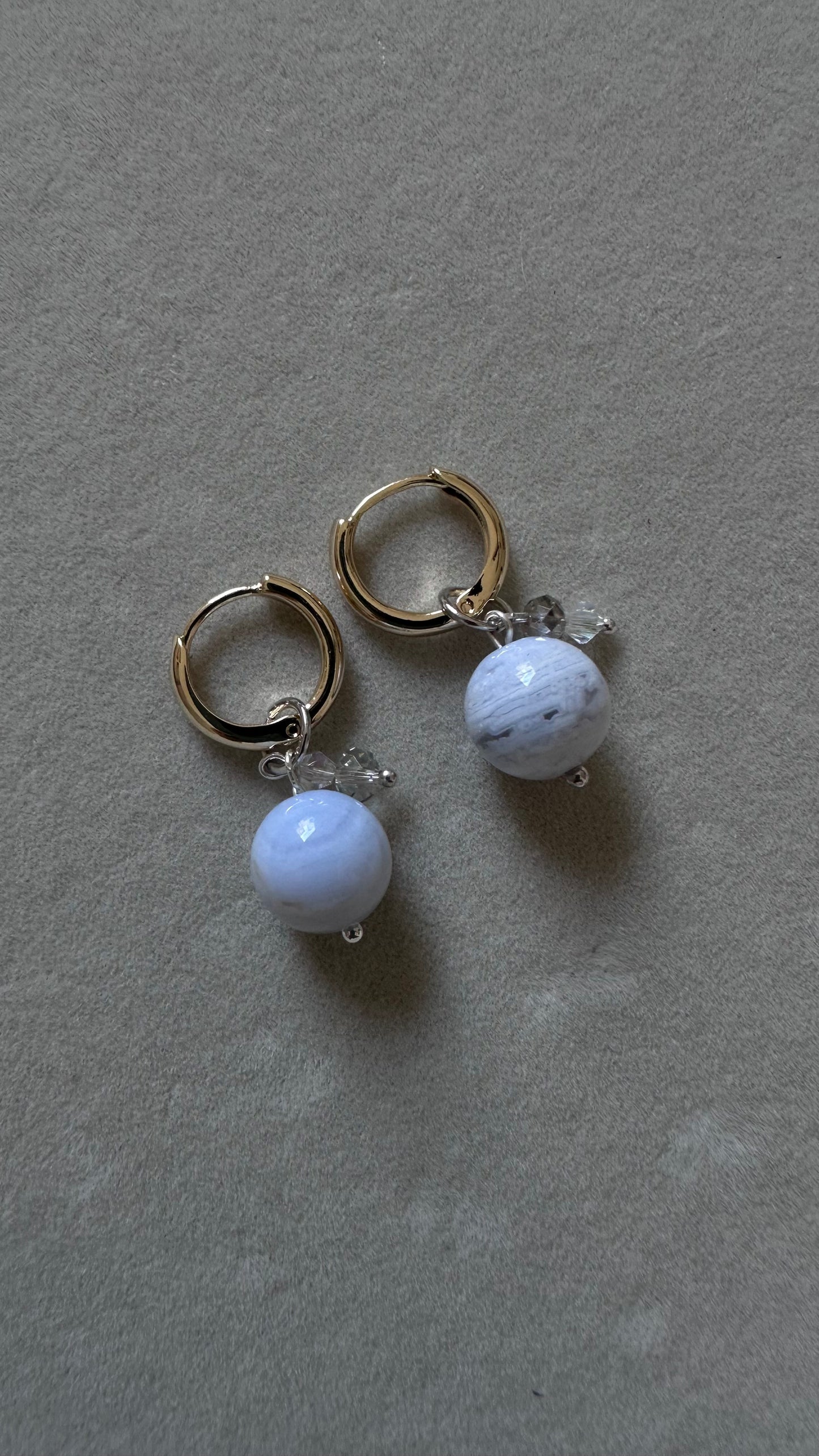 Agata lace hoops