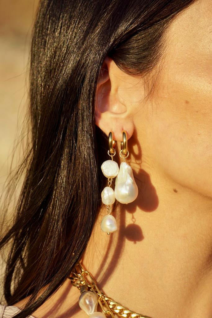 PERLA BARROCA HOOPS